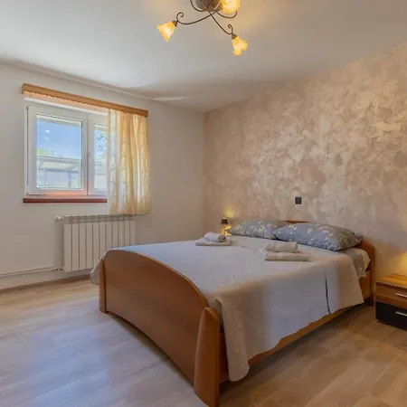 Apartment App Deni Antonci *