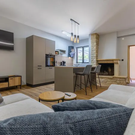 App Deni Antonci Apartment *