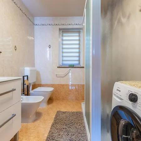 App Deni Antonci Apartment *